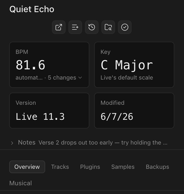 One project open on the right: its BPM, key, Live version, note and tabs for tracks, plugins, samples and backups.